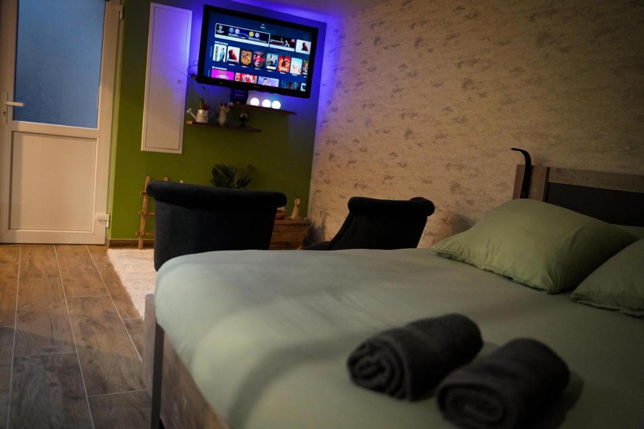 דירות רואן Nuit De La Sagesse "Jacuzzi Terrasse Et Parking Prive" מראה חיצוני תמונה