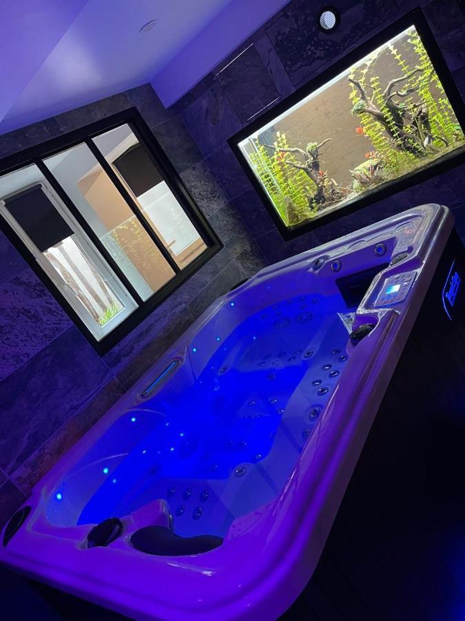דירות רואן Nuit De La Sagesse "Jacuzzi Terrasse Et Parking Prive" מראה חיצוני תמונה